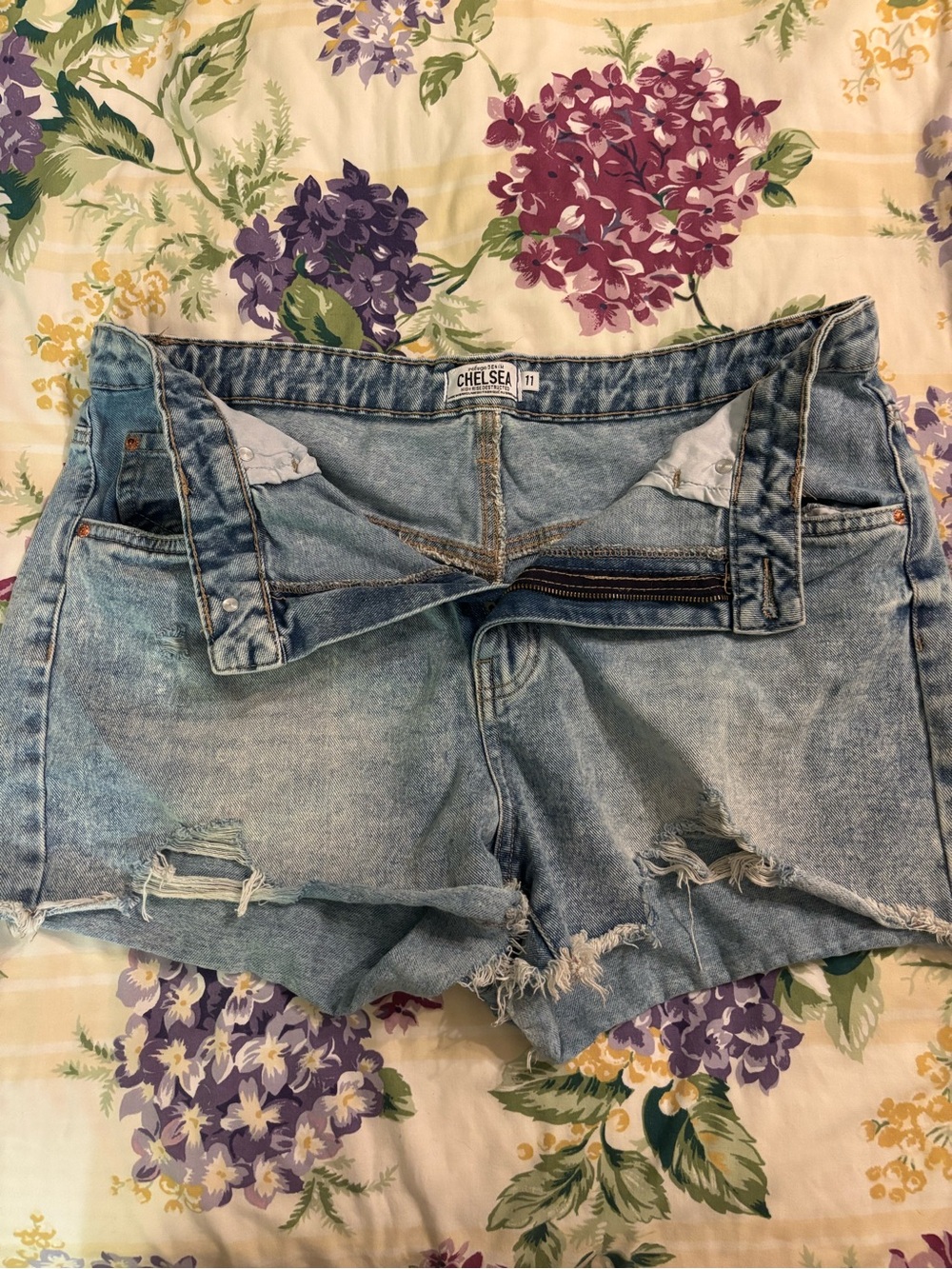 refuge Light Wash Distressed Denim Shorts